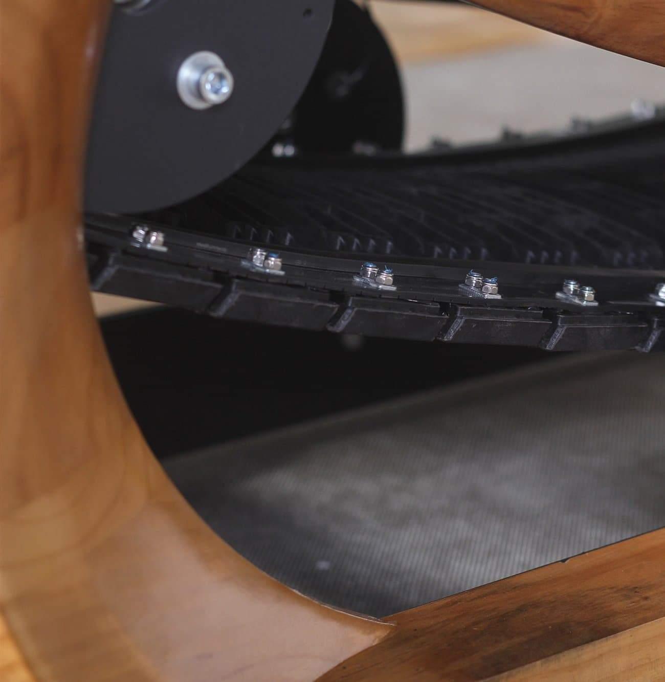 Curved Wooden Treadmill - Montreal Fitness